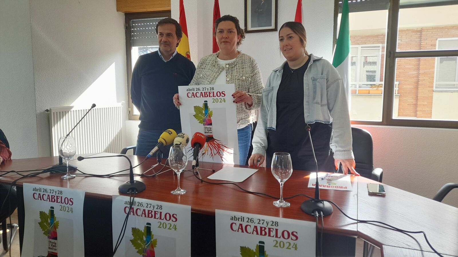 Presentación de la Feria del Vino de Cacabelos. | MAR IGLESIAS