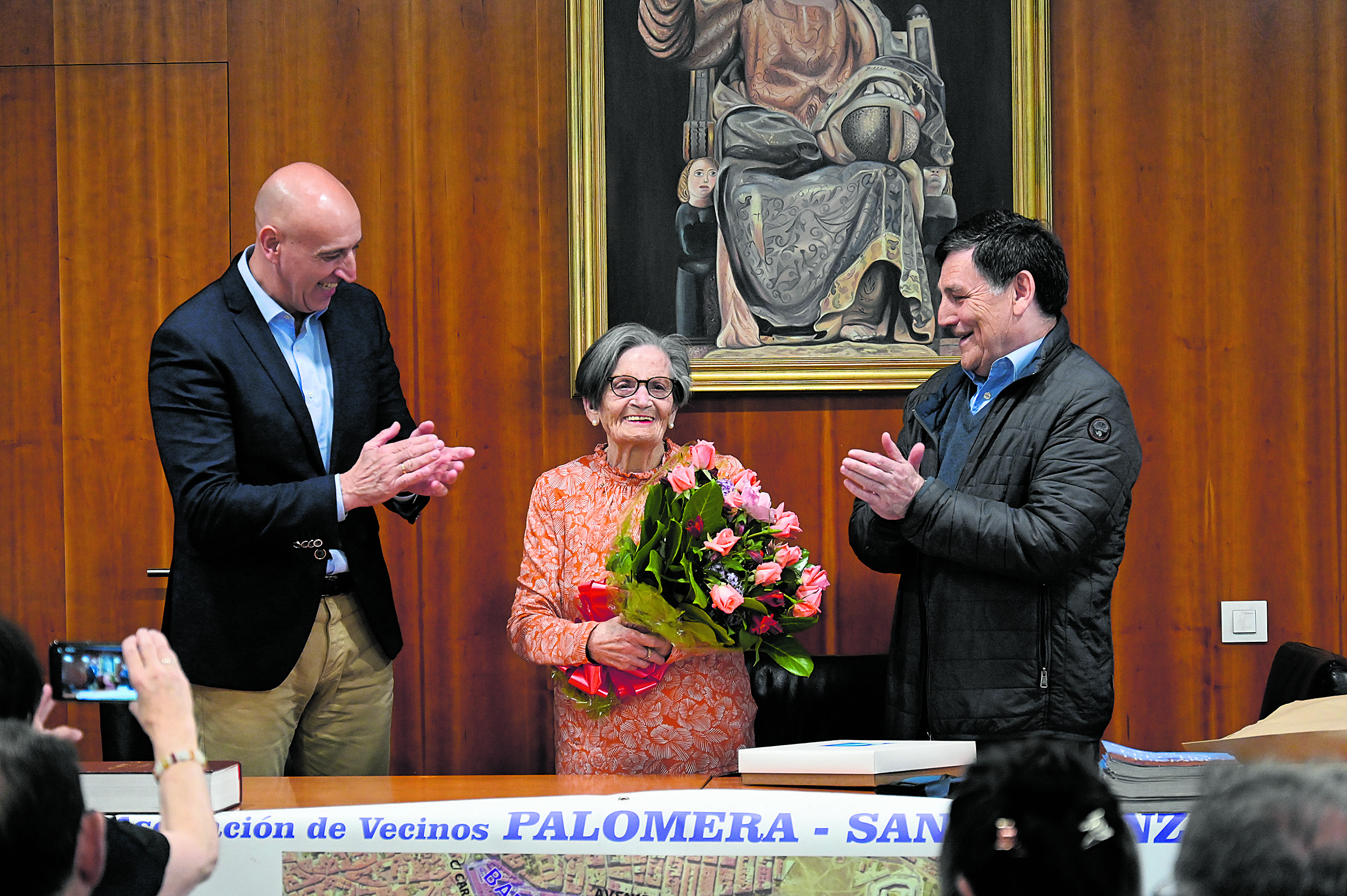 José Antonio Diez, Natividad Fernández Calvo y Manuel E. Martínez Lobato, durante el homenaje. | SAÚL ARÉN