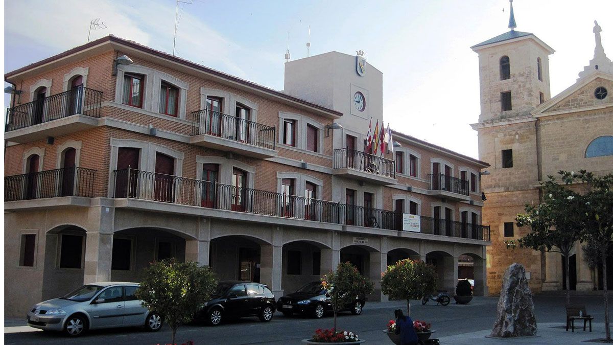 El Ayuntamiento de Valencia de Don Juan acometerá nuevas obras este año. | ICAL