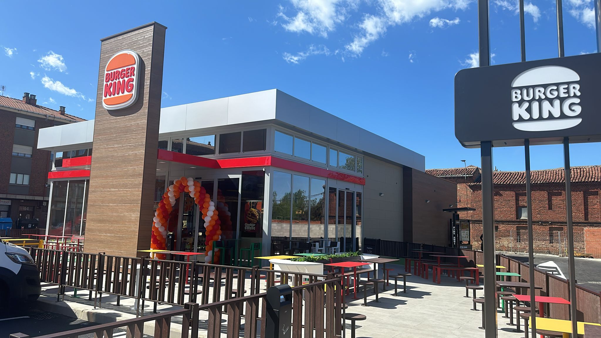 El nuevo Burger King de León, ubicado en la avenida de Antibióticos. | L.N.C.