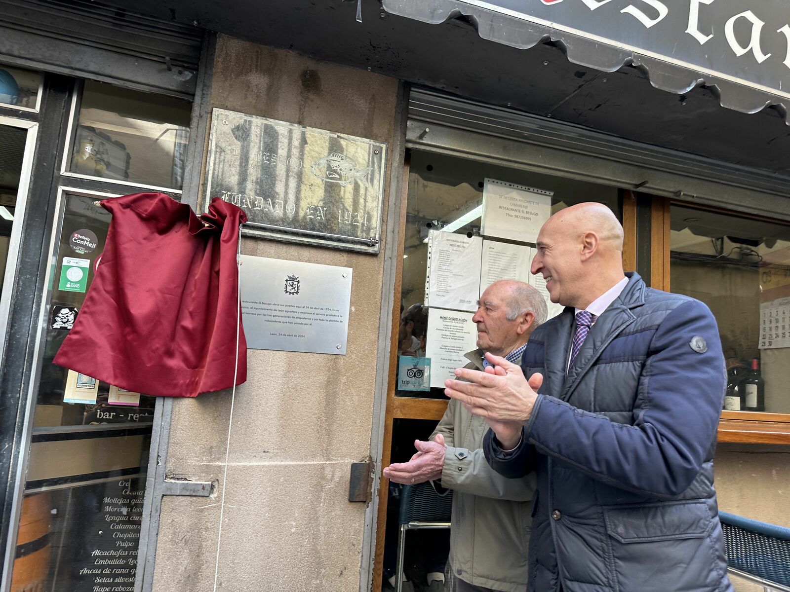 El alcalde de León inauguró una placa conmemorativa este miércoles. | L.N.C.