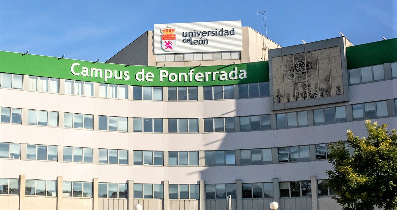 Edificio principal del Campus de Ponferrada.