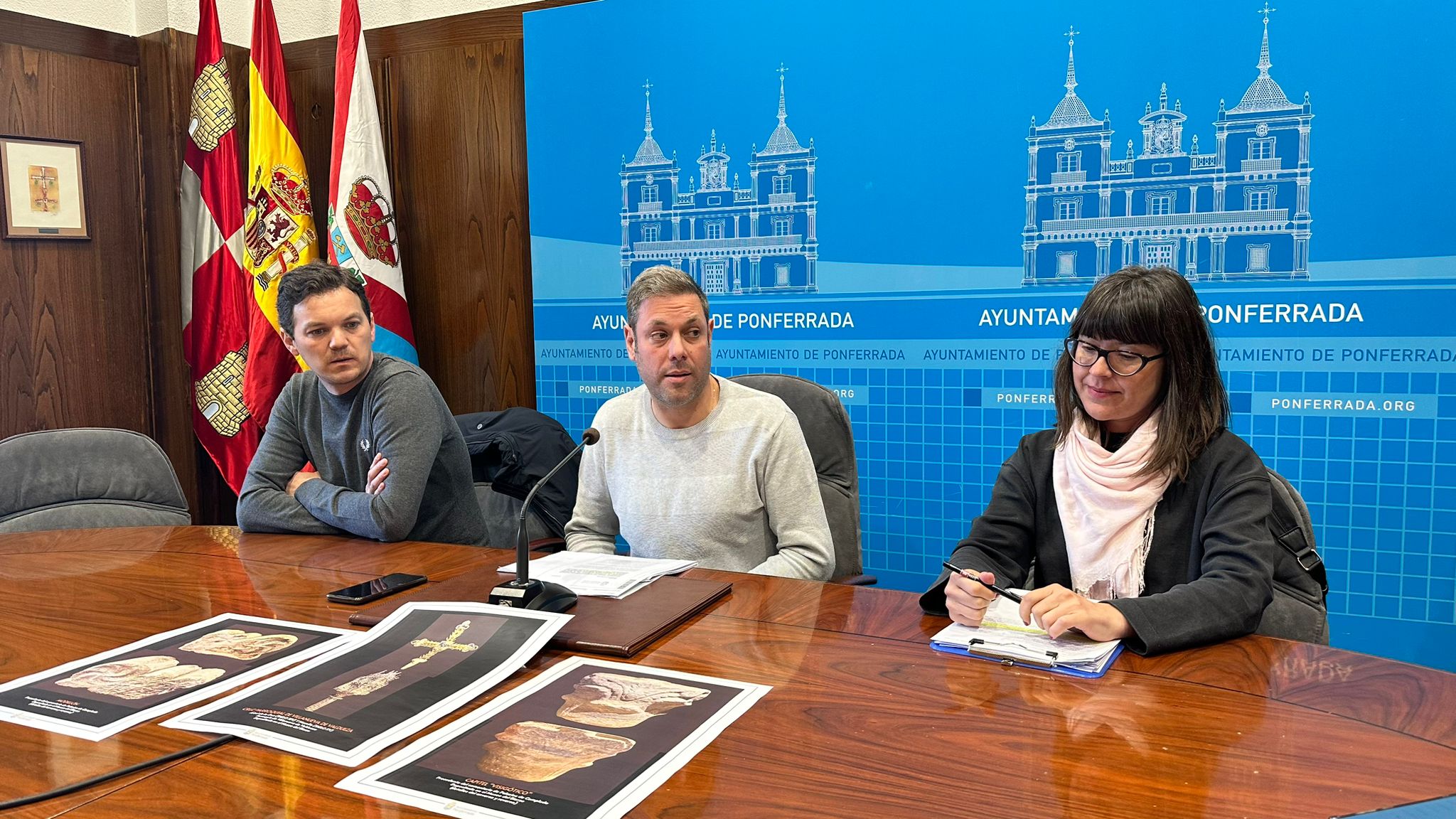 Rueda de prensa del concejal Iván Alonso, con los técnicos de Turismo. 