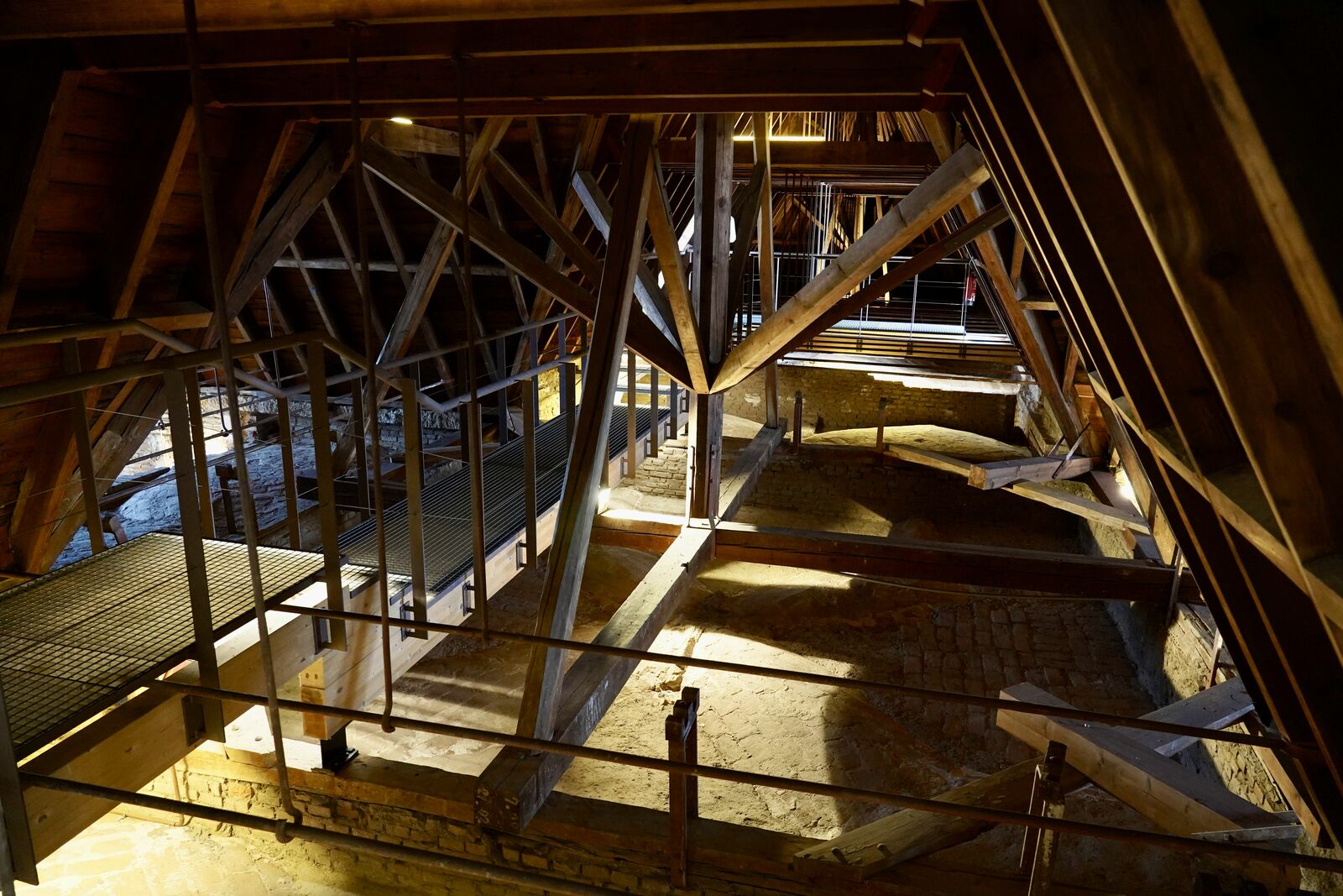 El Palacio de Gaudí de Astorga ofrecerá desde este miércoles, día 1 de mayo, una nueva visita conocida como ‘El Palacio escondido’. | CAMPILLO (ICAL)