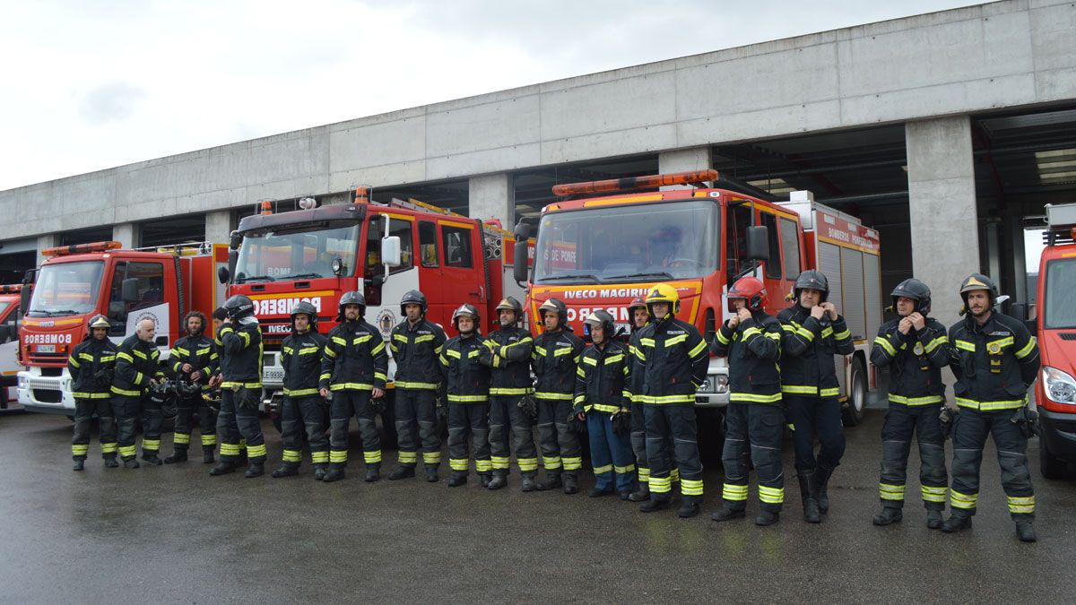 Homenaje de los bomberos de Ponferrada a Eloy Palacio, este sábado en la capital berciana. | A.C. Homenaje de los bomberos de Ponferrada a Eloy Palacio, este sábado en la capital berciana. | A.C.