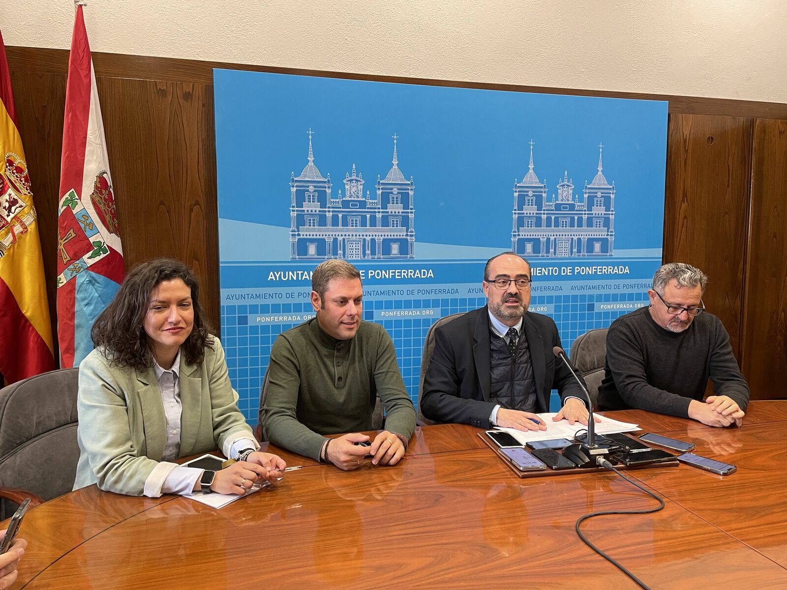Lidia Coca, Iván Alonso, Marco Morala y Carlos Fernández anunciando el acuerdo con la DGT. | Javier Fernández