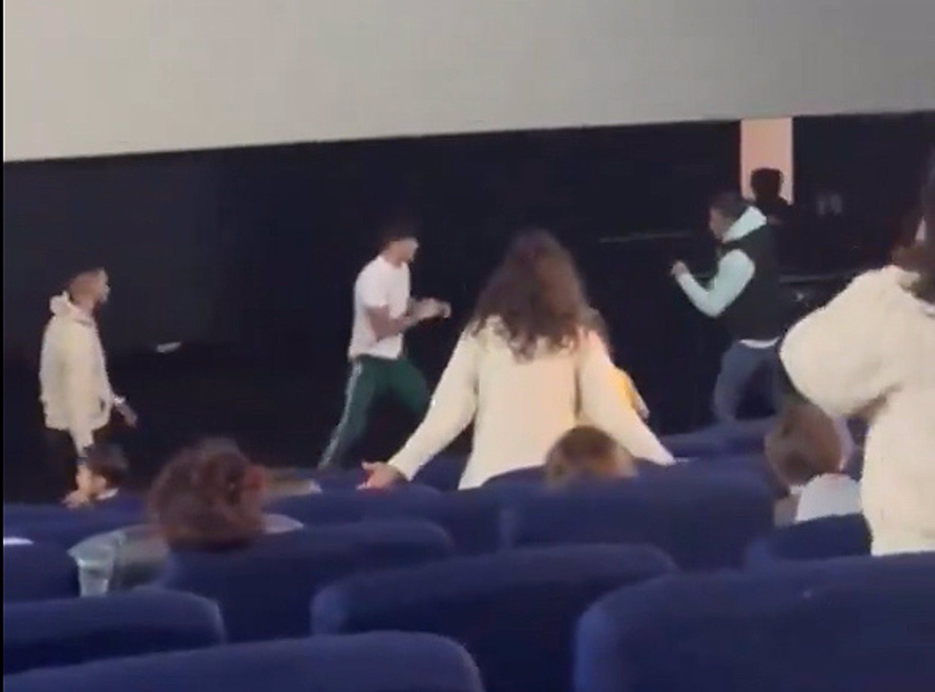 La agresión tuvo lugar en un cine de León. | L.N.C.