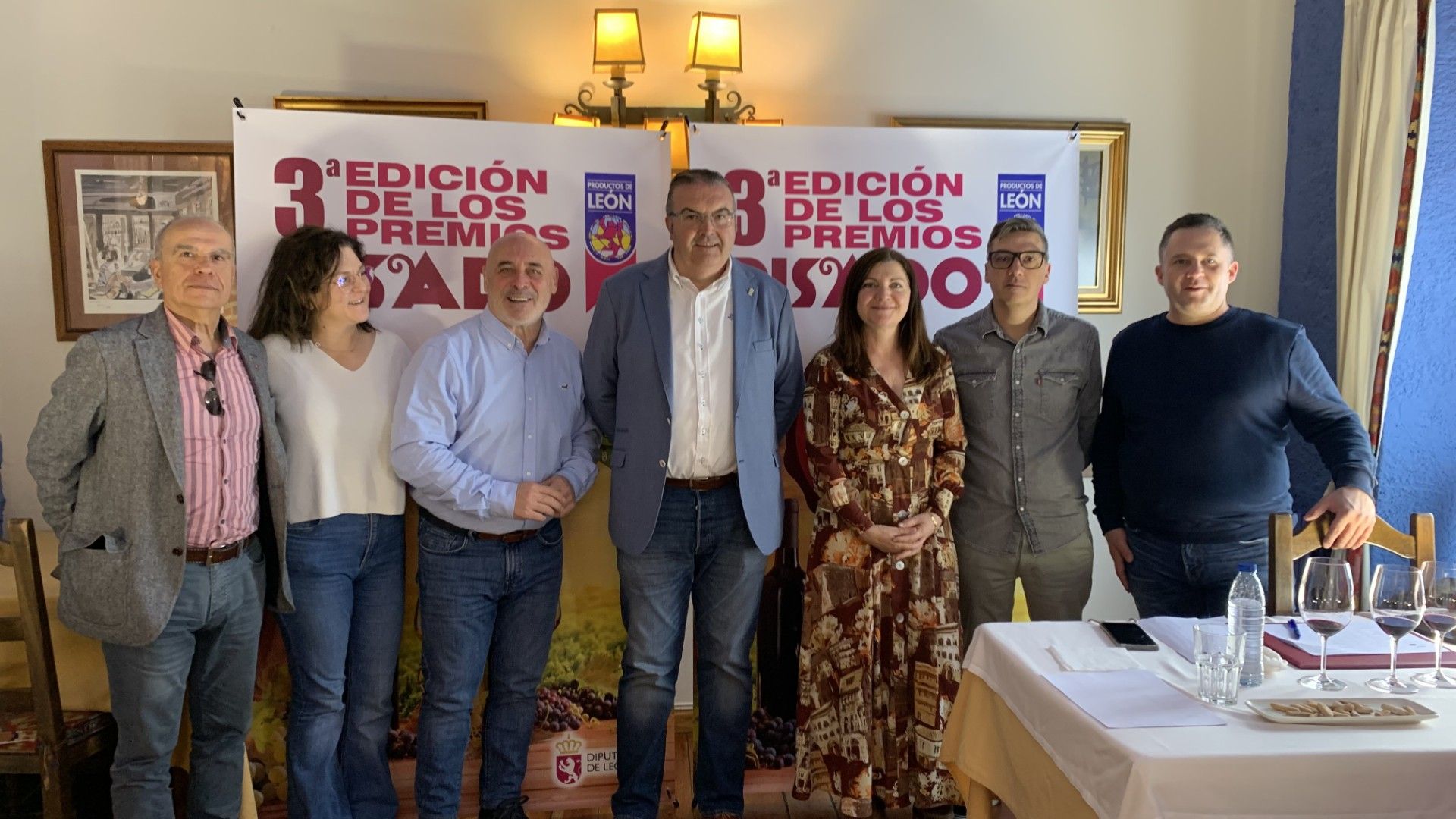 La Diputación de León premia a los cinco mejores caldos de la provincia. | ICAL 
