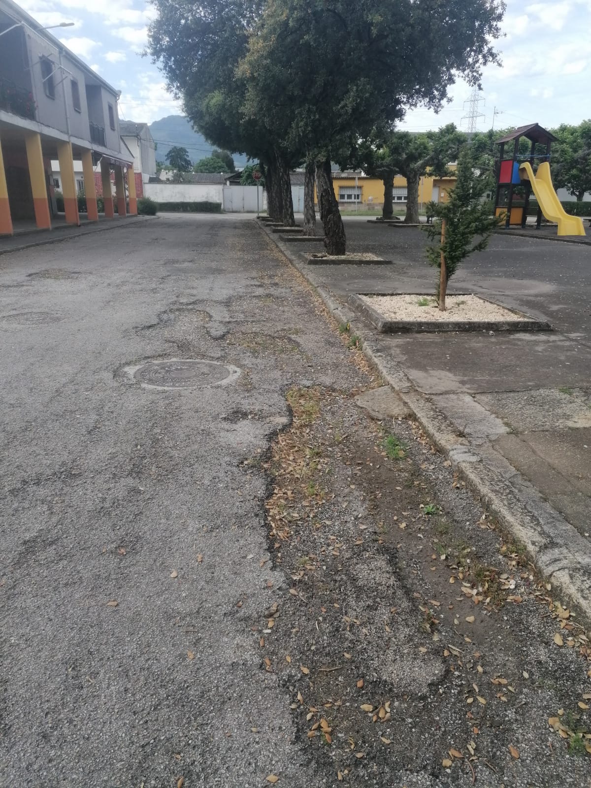 Estado de algunas calles de Posada del Bierzo.