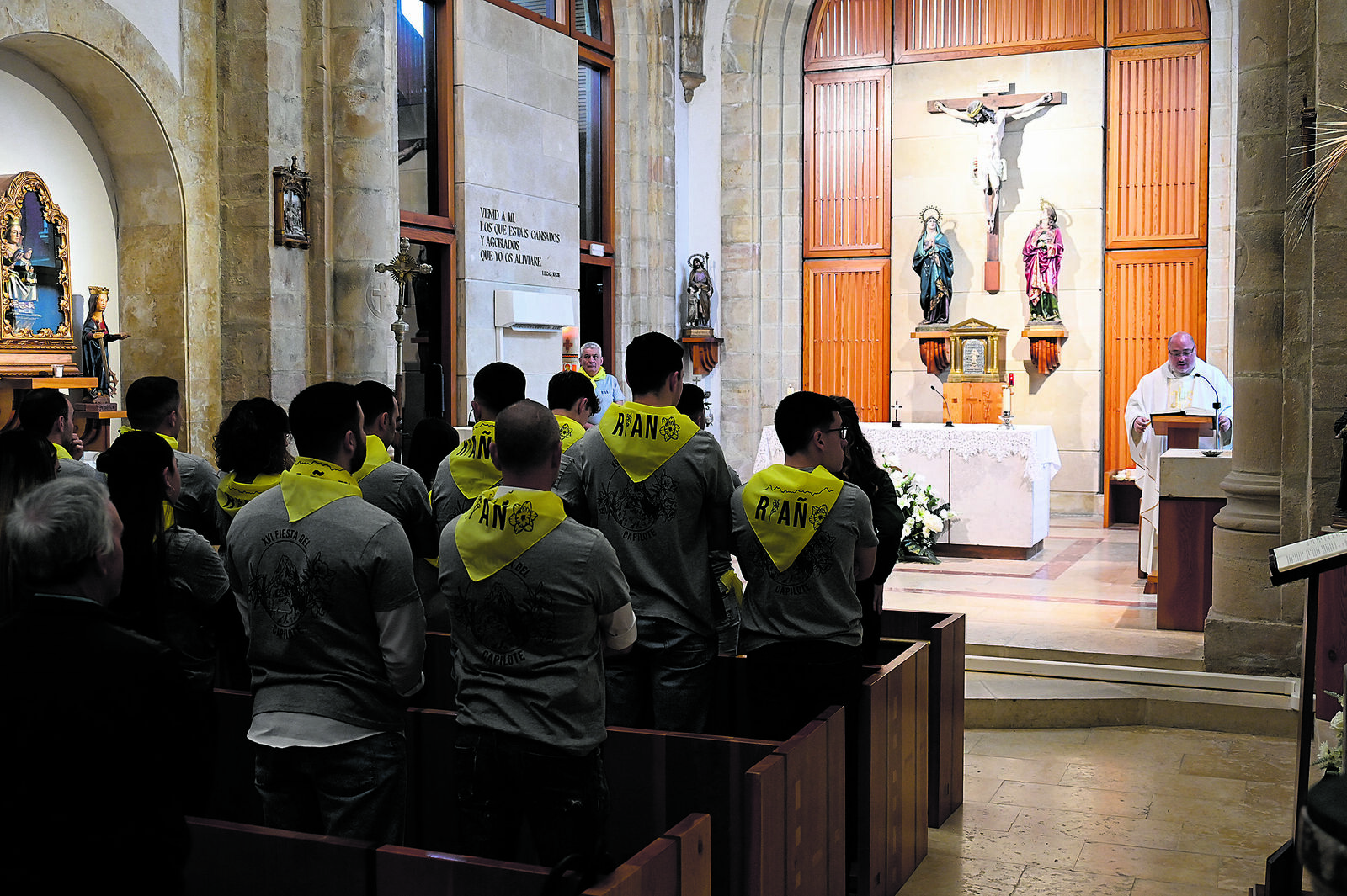 Una fiesta llena de actos en la que la flor del capilote se ha convertido en todo un símbolo del pasado y el presente. | Saúl Arén