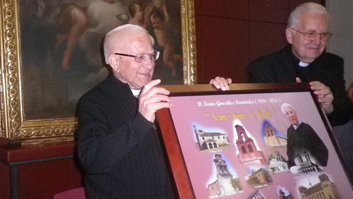 homenaje-don-isaac-3.jpg