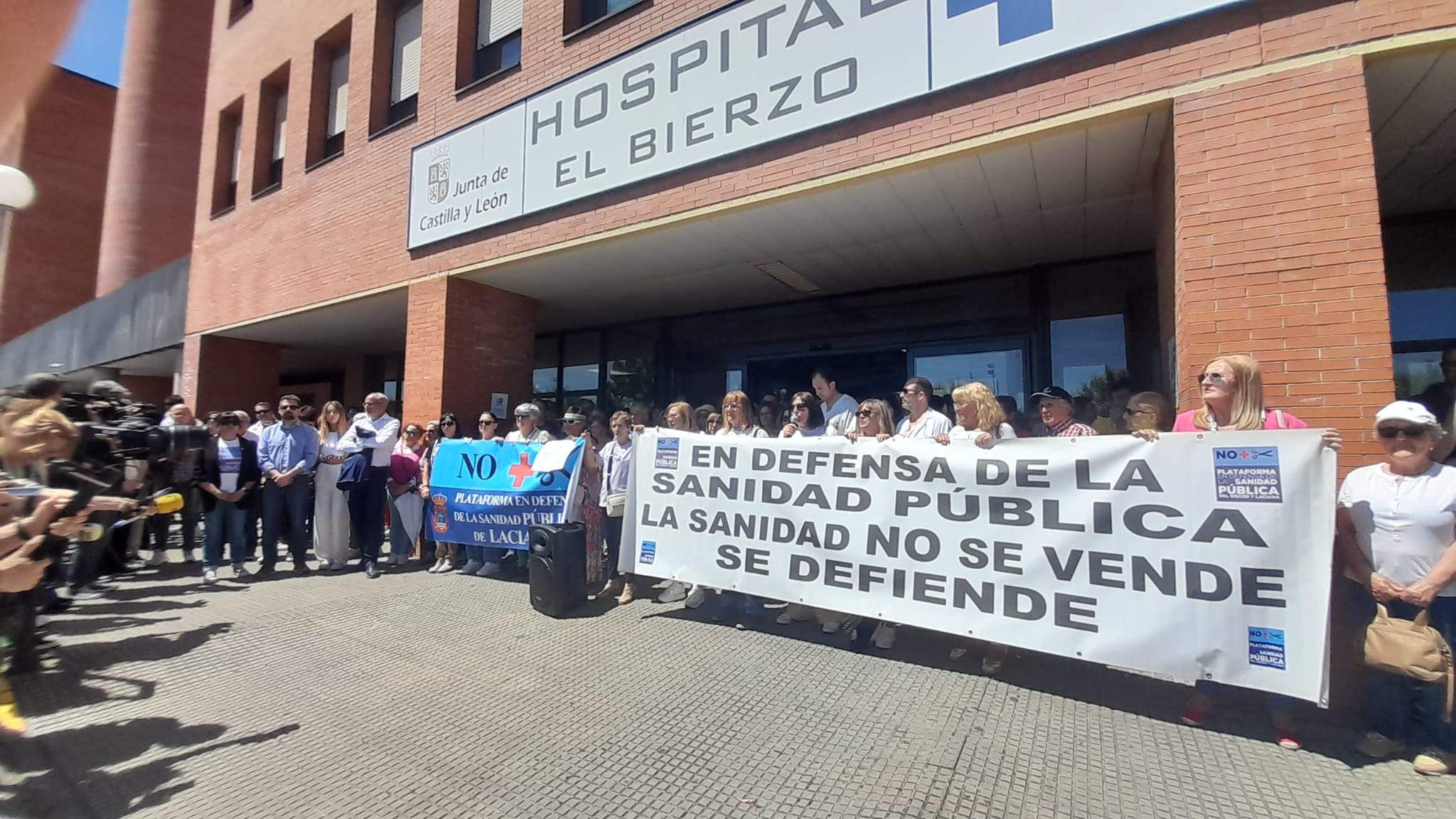 El Bierzo lanza un "basta ya" al abandono sanitario de la comarca