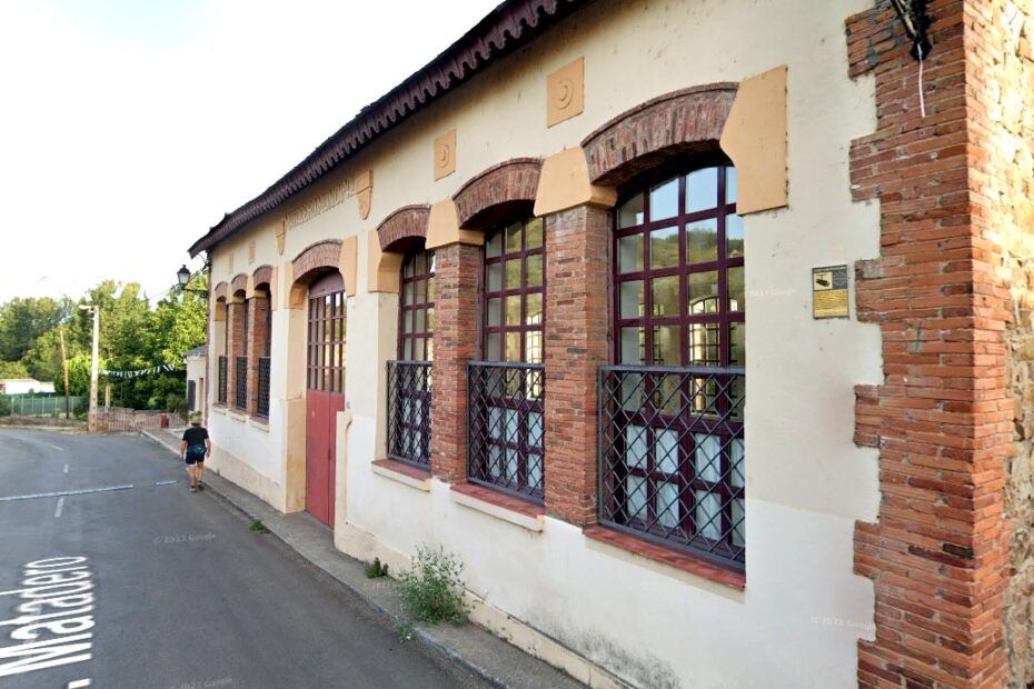 Portada del espacio matadero. 