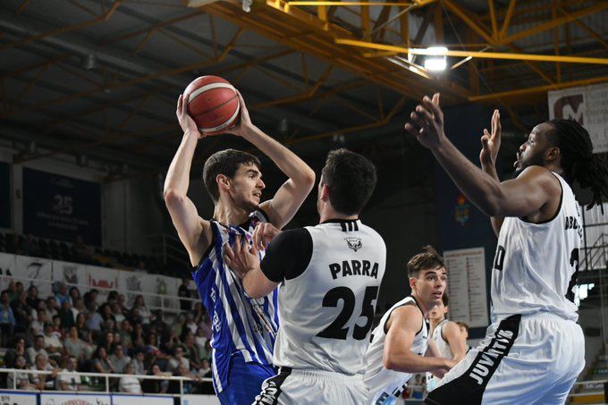 Antonio Morales renueva con el Clínica Ponferrada por una temporada más | CPSDP