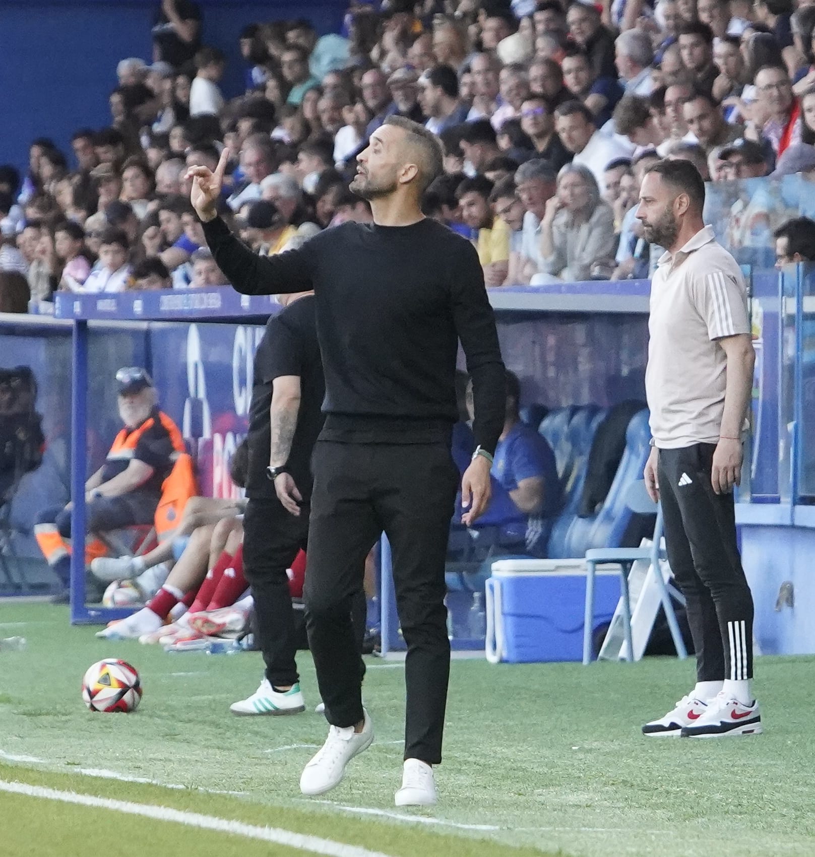 Juanfran durante un partido en El Toralín con la Deportiva esta temporada. | SDP