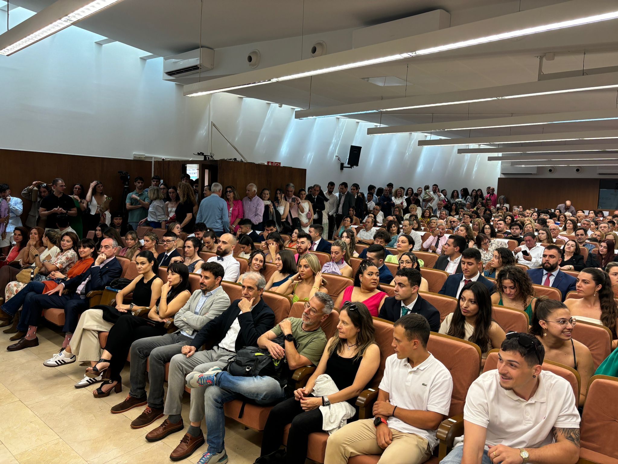Acto de graduación celebrado este viernes en el Campus de Ponferrada.