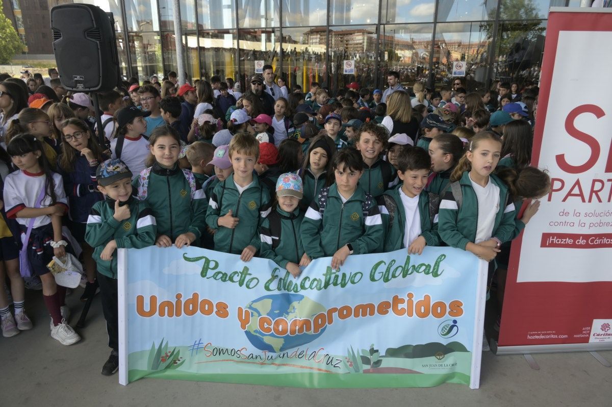 Marcha solidaria por el pacto educativo 21