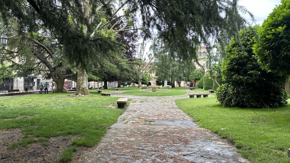 Imagen del parque del Cid, que será sometido a una importante remodelación. | L.N.C.