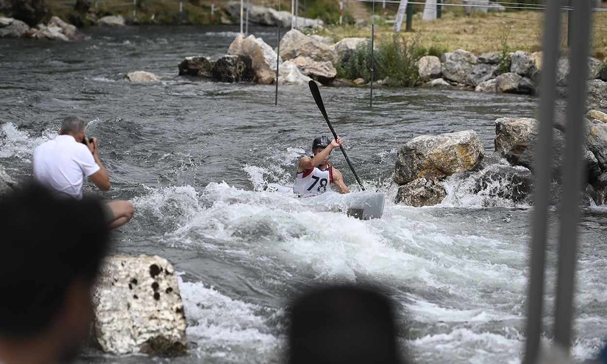 Nacional de aguas bravas.