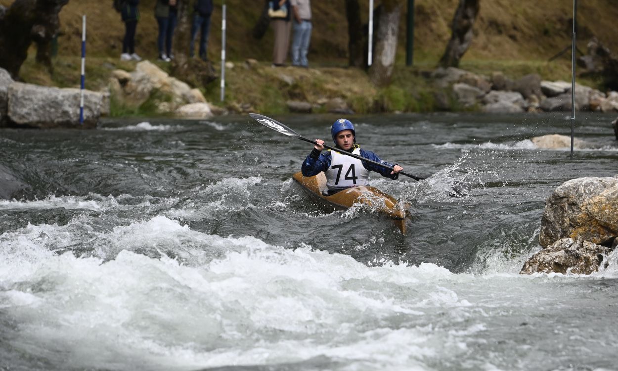 Nacional de aguas bravas.