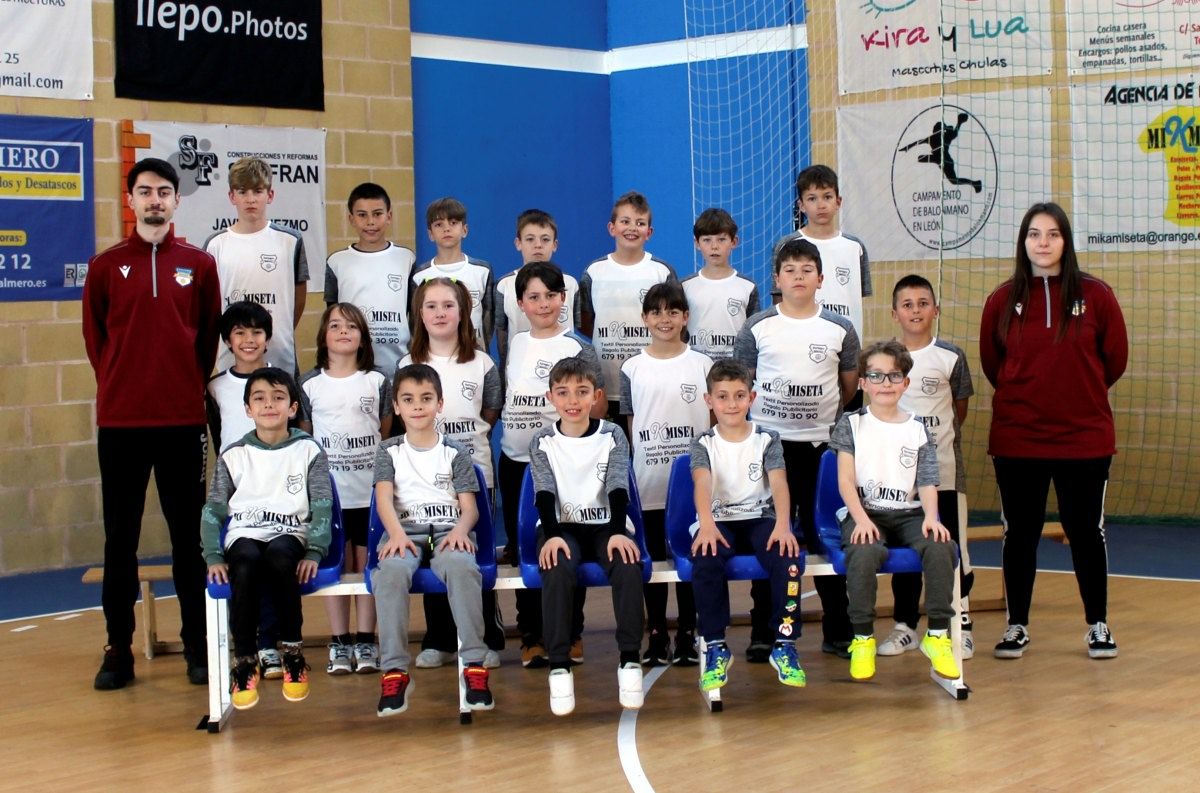 Club balonmano Sariegos 02 Club balonmano Sariegos 02