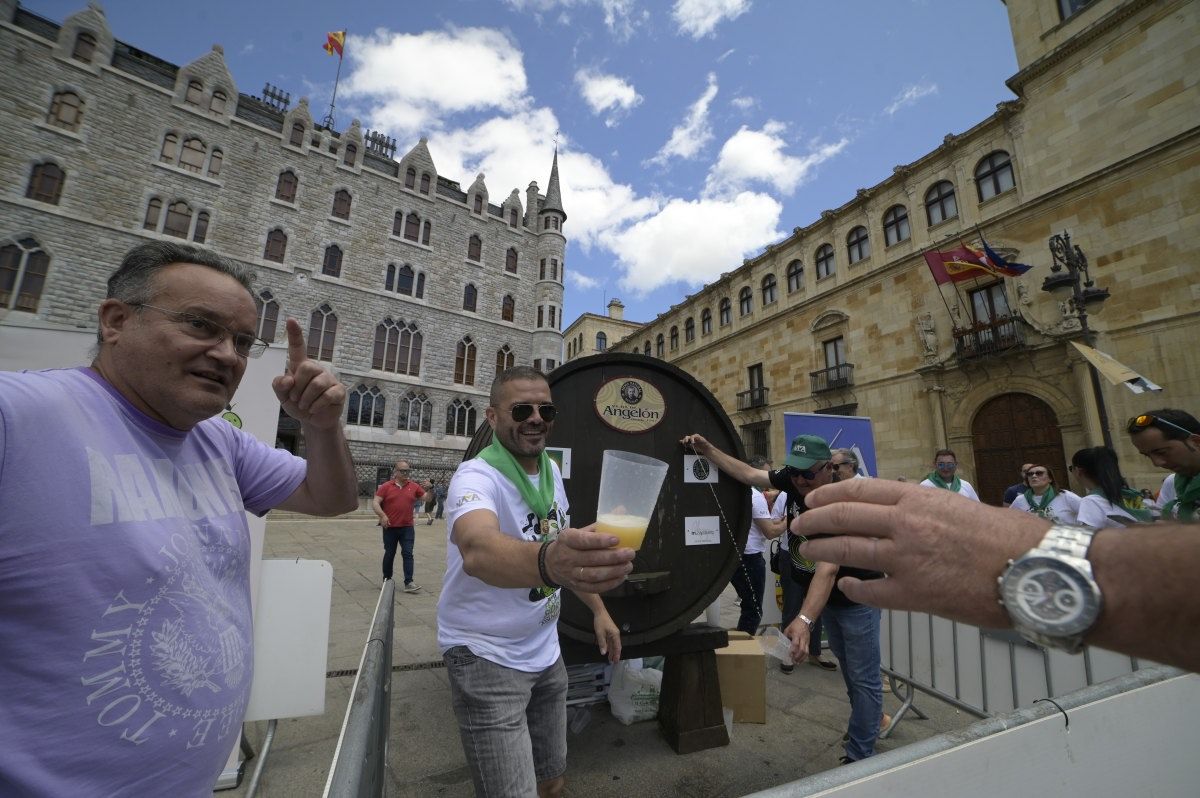 La sidra de Navas en León 06
