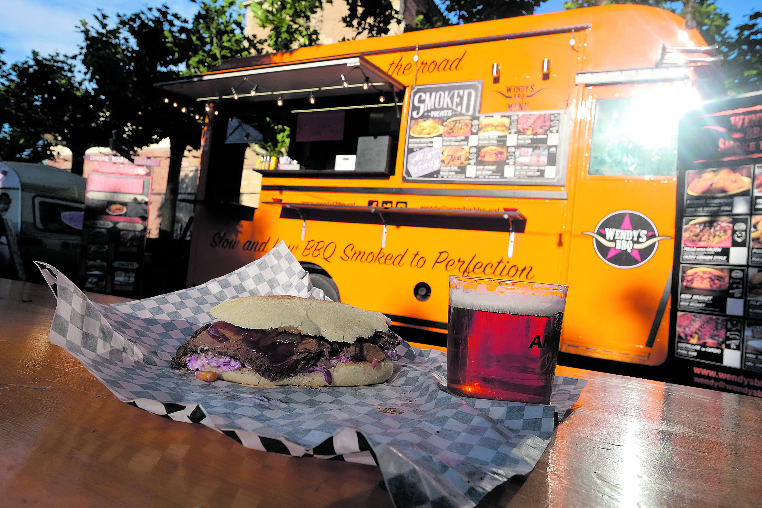 Imagen de archivo de un Food Truck como los que ‘tomarán’ Astorga el fin de semana. | DANIEL MARTÍN