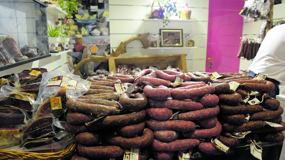 La exportaciones se redujeron, frente al incremento de las importaciones. | MAURICIO PEÑA