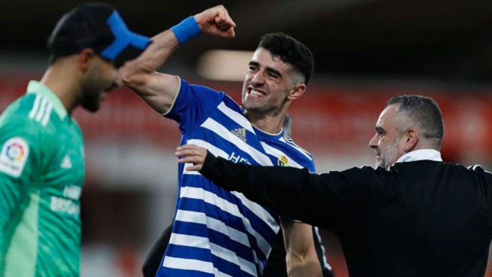Pascanu celebra una victoria con la Ponferradina. | LALIGA