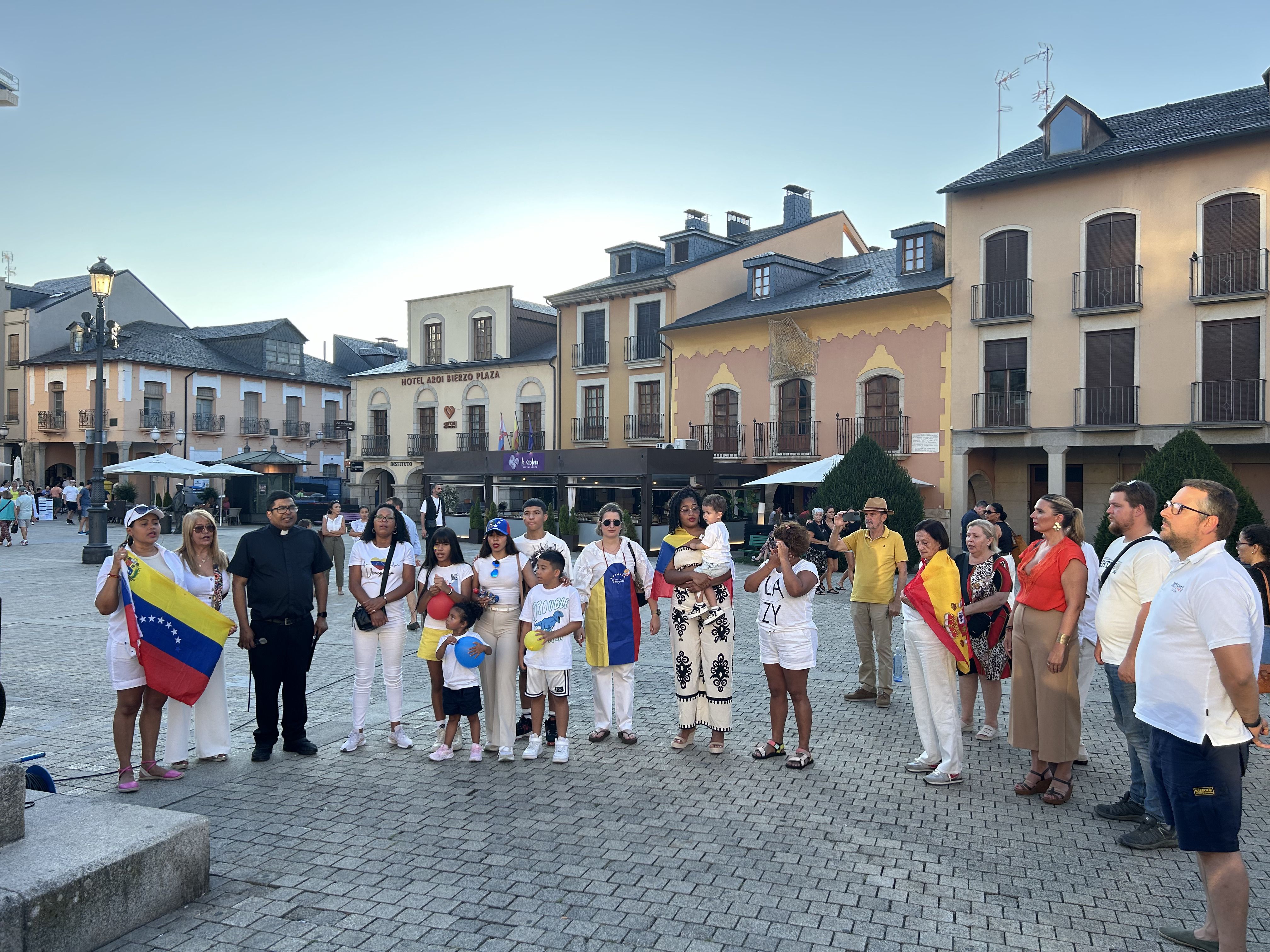 Manifestación en la que participaron los líderes de VOX.