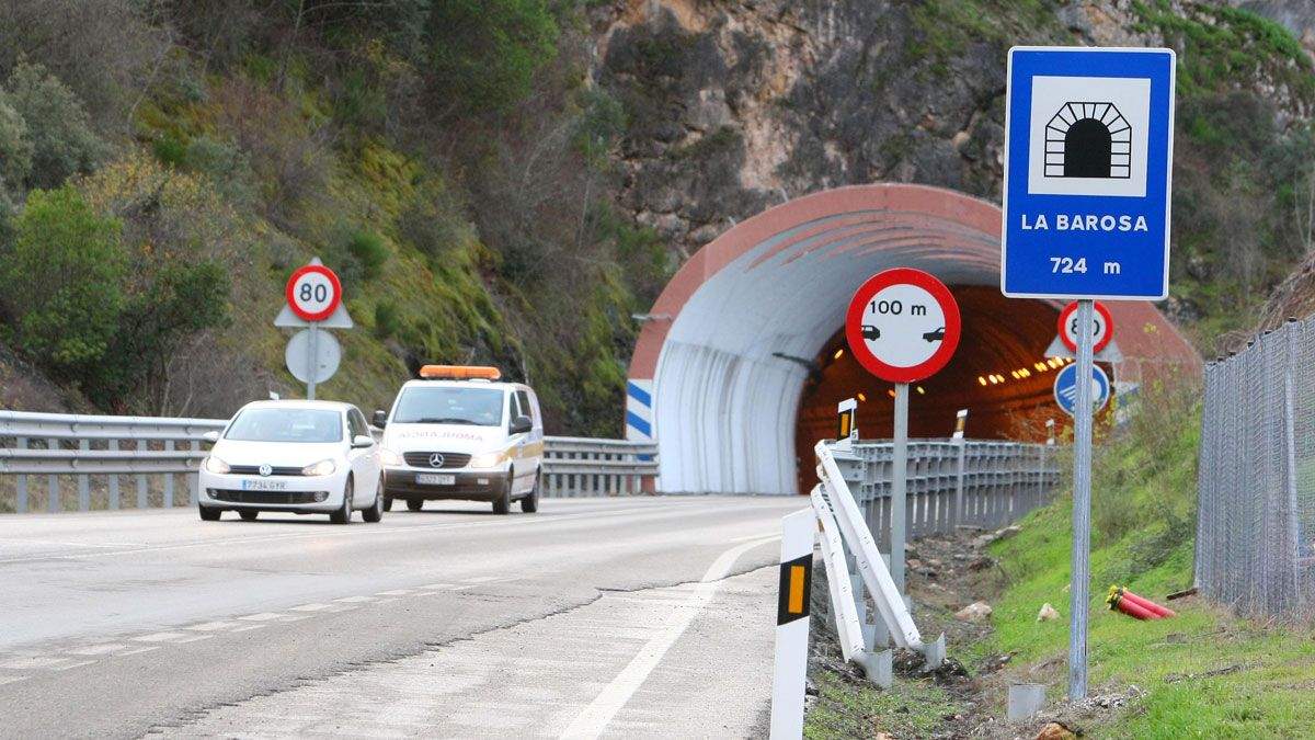 Ecologistas dicen que los datos de tráfico del vial están por debajo de lo que recomienda la UE para desdoblar viales. | Ical
