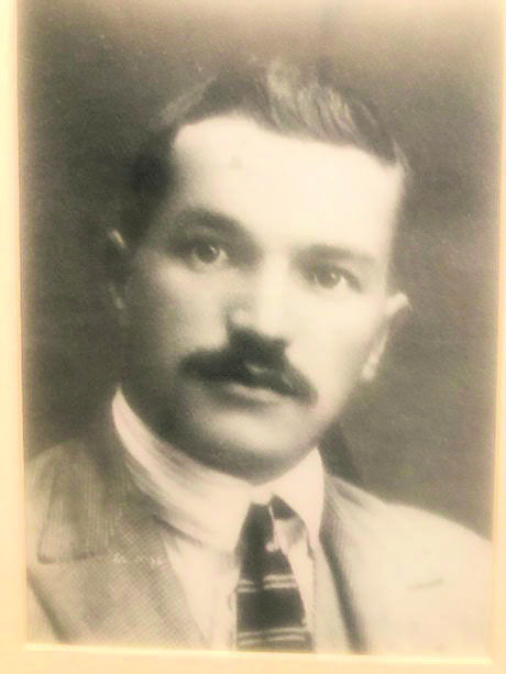 Retrato del médico asesinado, César Álvarez García. | J.B.M