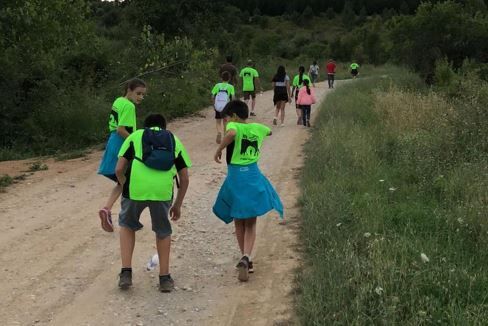 El lema de la marcha es 'Caminando juntos'.