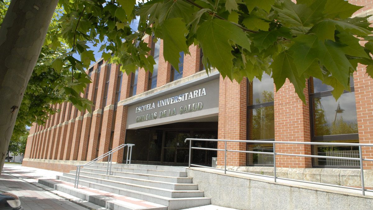 Las oposiciones se realizarán en el mes de septiembre, previsiblemente en el campus de Vegazana. | MAURICIO PEÑA