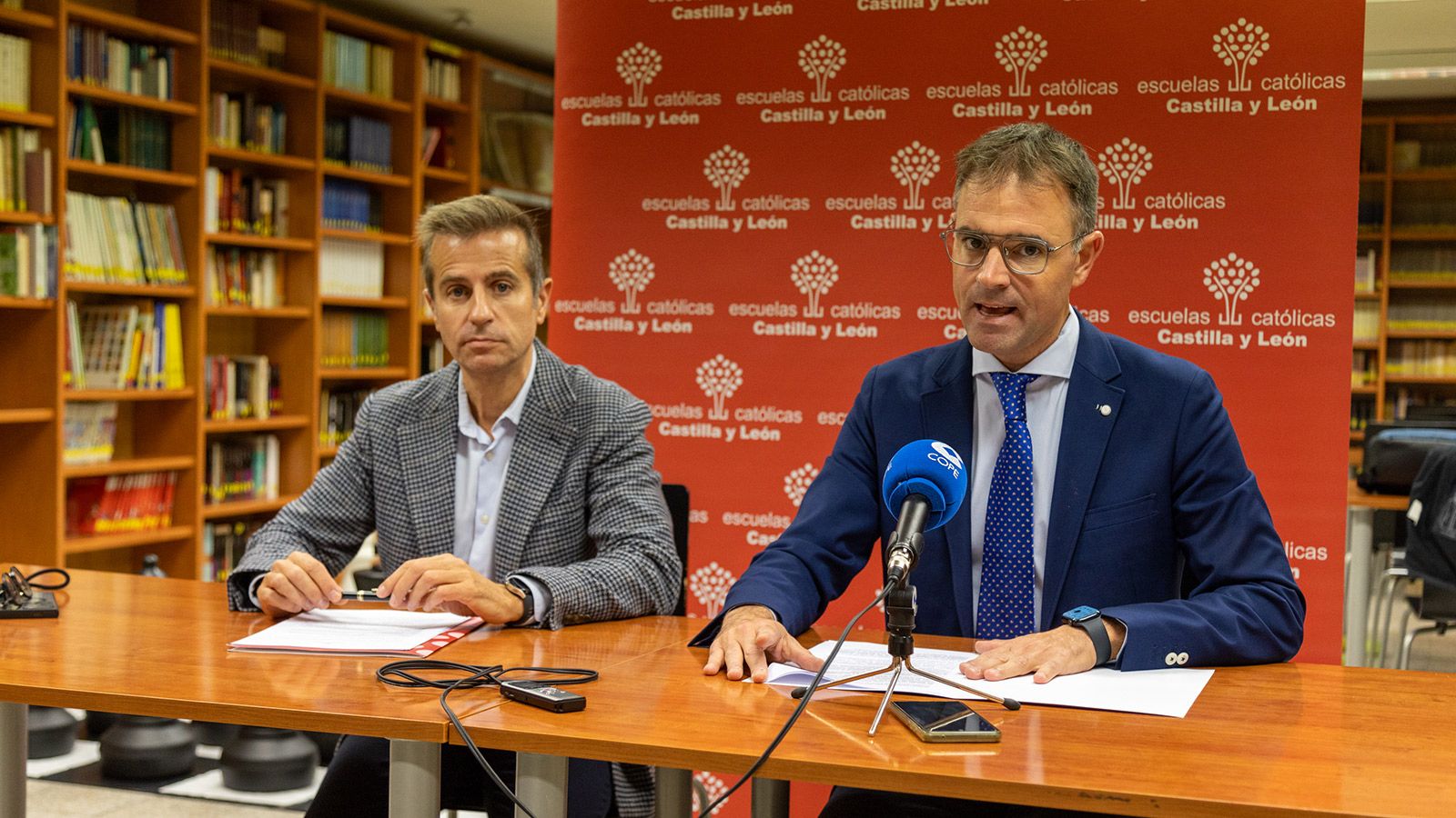 Los representantes de Escuelas Católicas, durante su comparecencia. | LNC