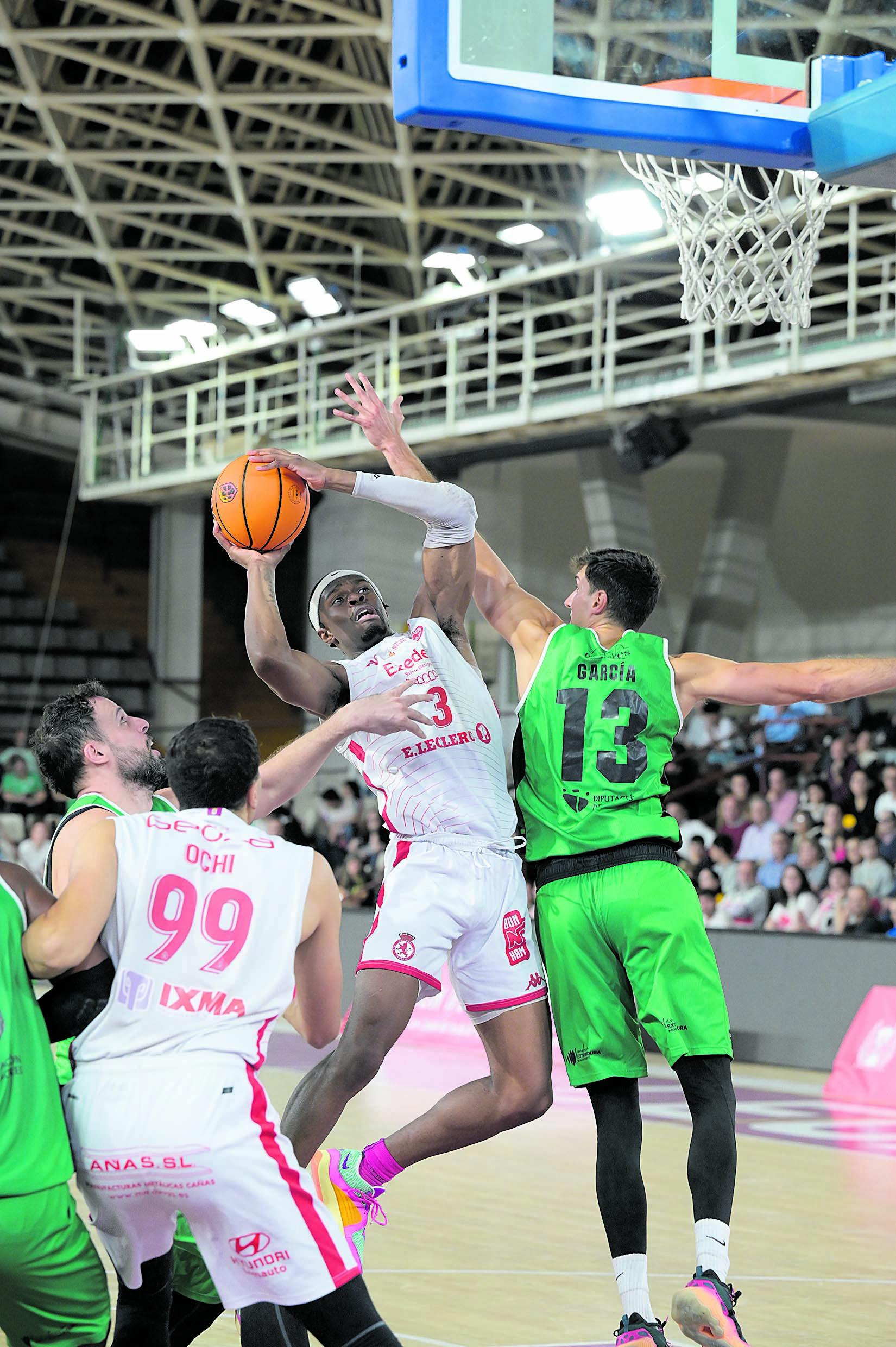 El buen partido de Okafor no fue suficiente para la Cultural. | MAURICIO PEÑA