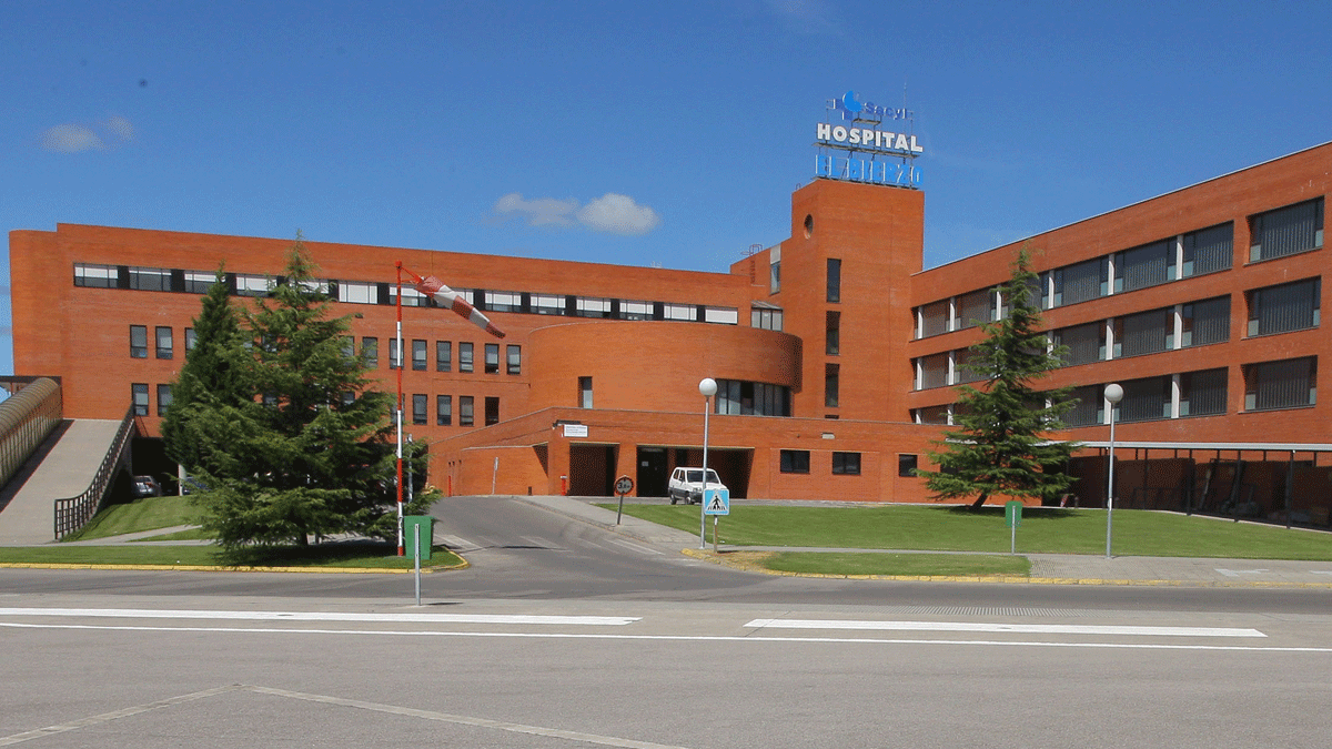 El Hospital del Bierzo, en una imagen de archivo. | ICAL