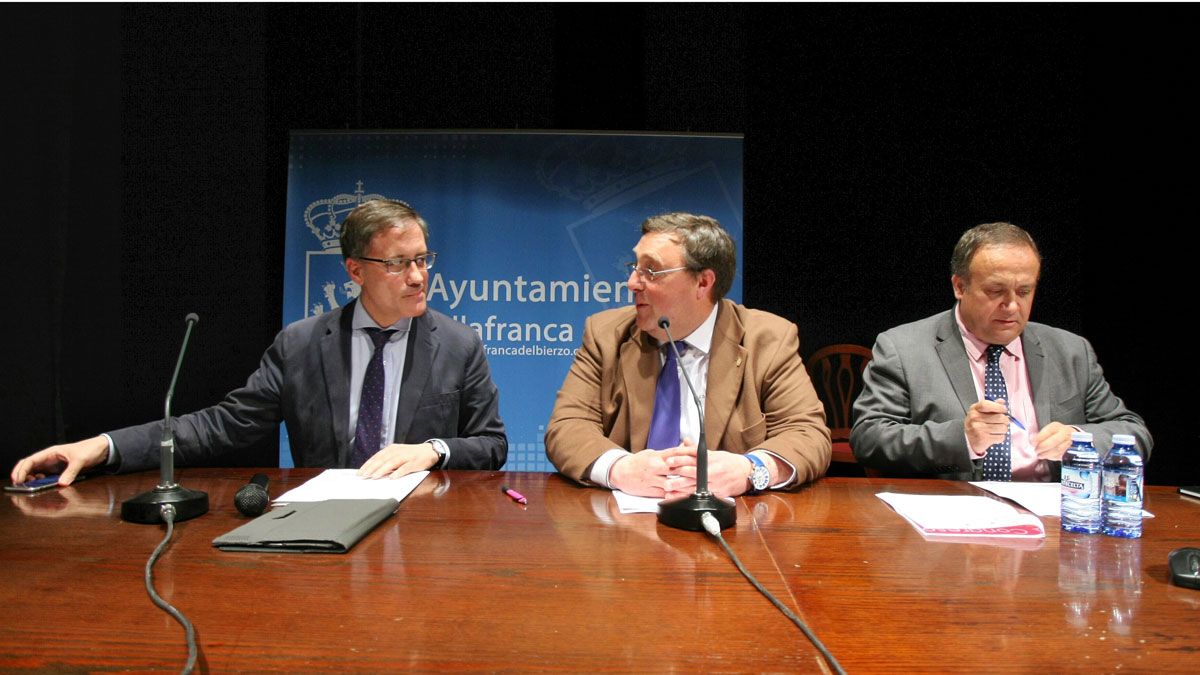 Enrique Sáiz, José Manuel Pereira y Gerardo Álvarez Courel. | C. SÁNCHEZ (ICAL)