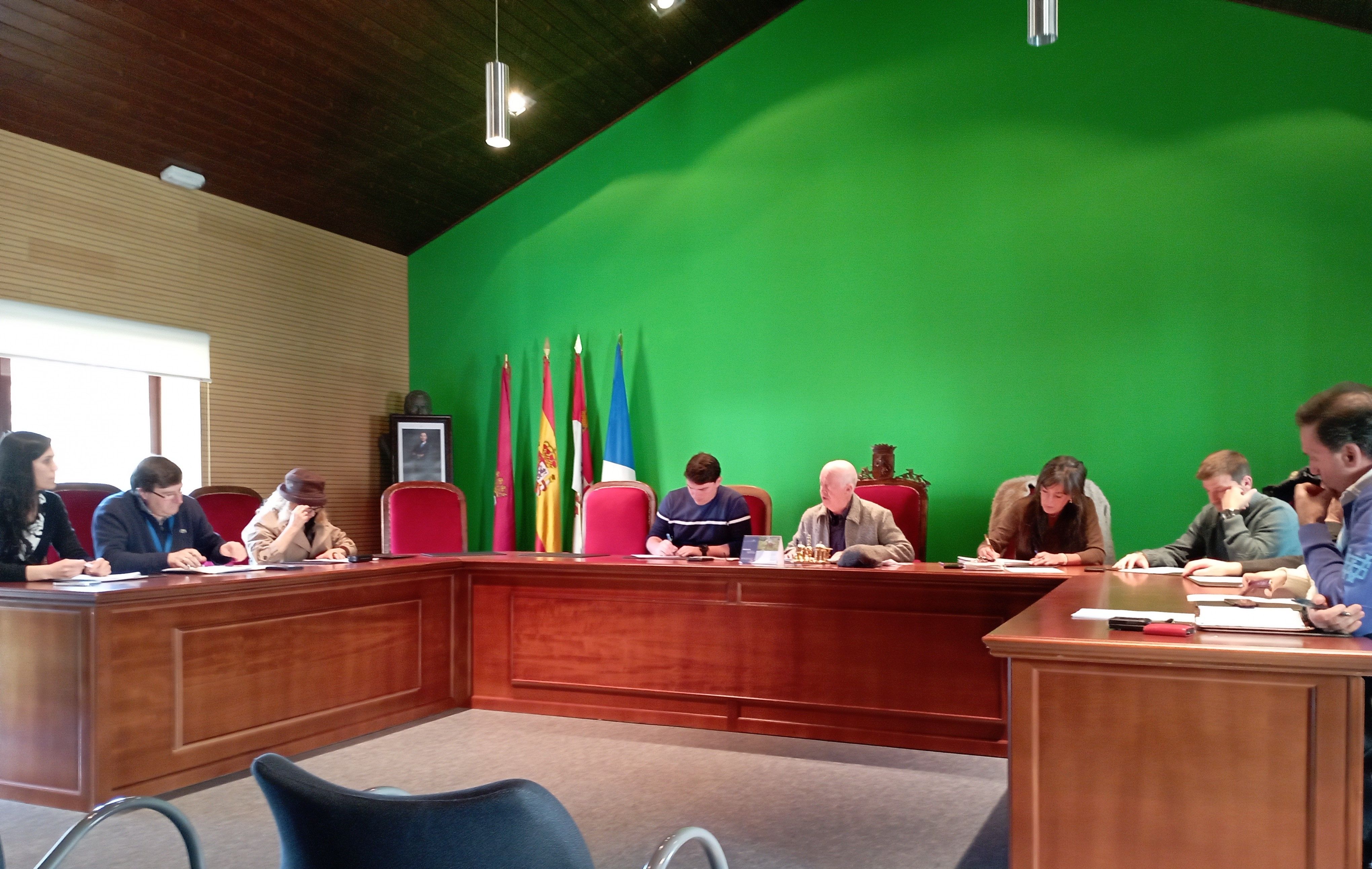 Un momento del pleno celebrado en La Pola de Gordón.| E. NIÑO