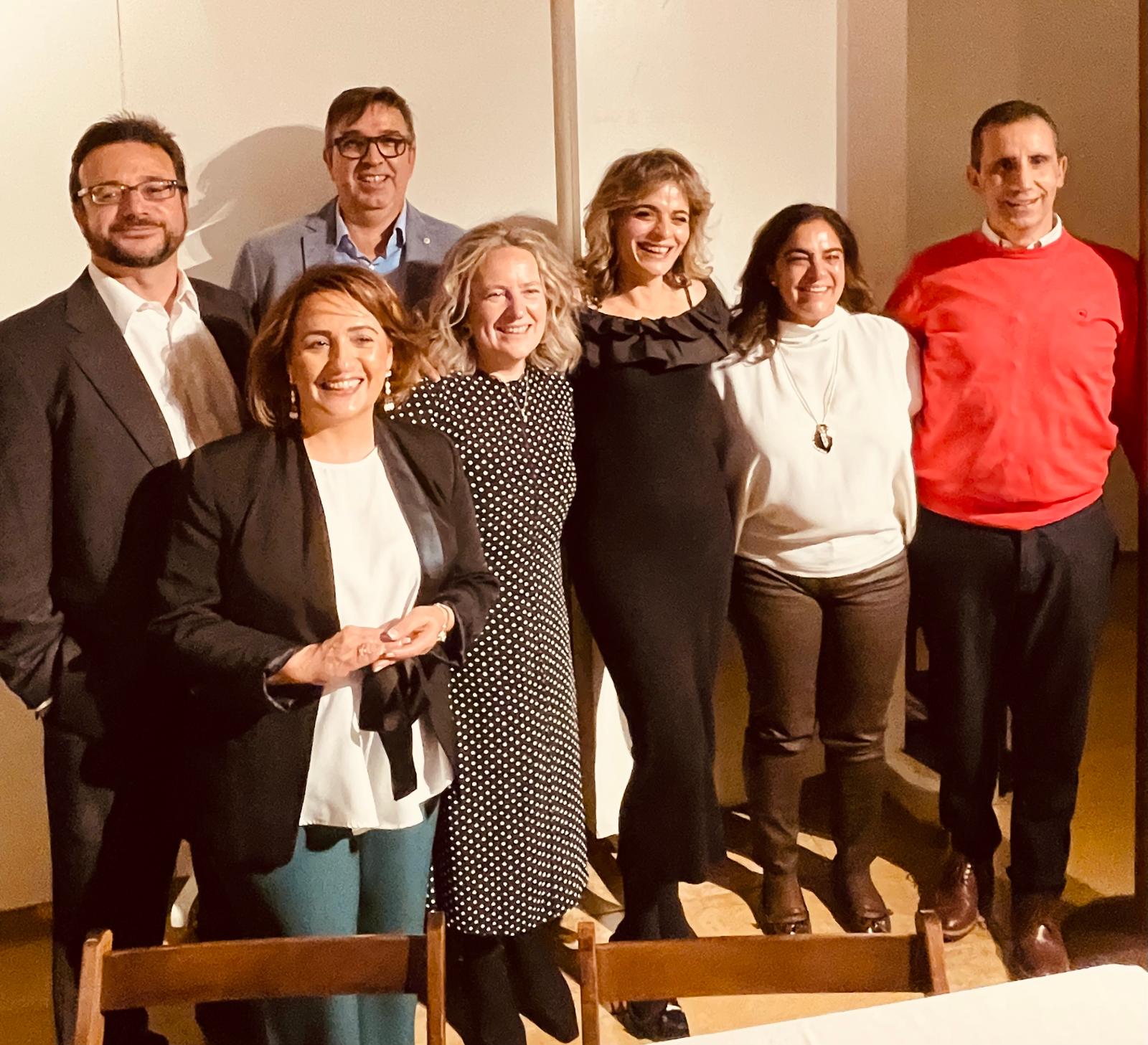 Jordi Mariño; Nuria Lesmes; José Luis González; Raquel; Isaac; Carmen (Rotuleón) y Soraya Juárez, del Restaurante Las Termas de Astorga Jordi Mariño; Nuria Lesmes; José Luis González; Raquel; Isaac; Carmen (Rotuleón) y Soraya Juárez, del Restaurante Las Termas de Astorga