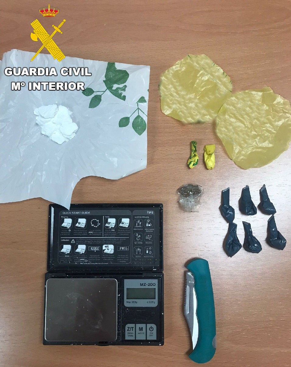 Droga decomisada al varón detenido en Fabero. | GUARDIA CIVIL