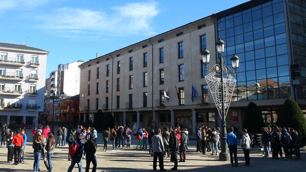 IES Gil y Carrasco, imagen de archivo. | CÉSAR SÁNCHEZ (ICAL)