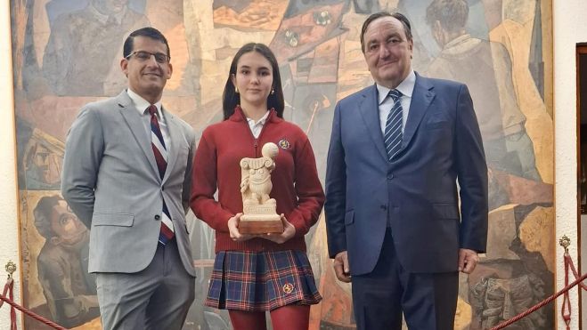Iria Vara Casado cursará sus estudios de 1º de Bachillerato en Ontario (Canadá). L.N.C. Iria Vara Casado cursará sus estudios de 1º de Bachillerato en Ontario (Canadá). L.N.C.