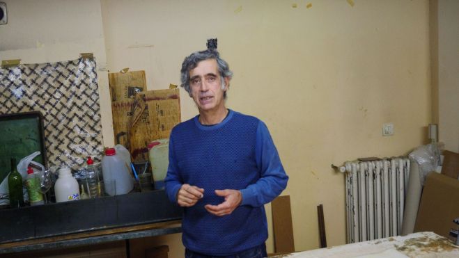 Sevillano en su taller. | VICENTE GARCÍA Sevillano en su taller. | VICENTE GARCÍA