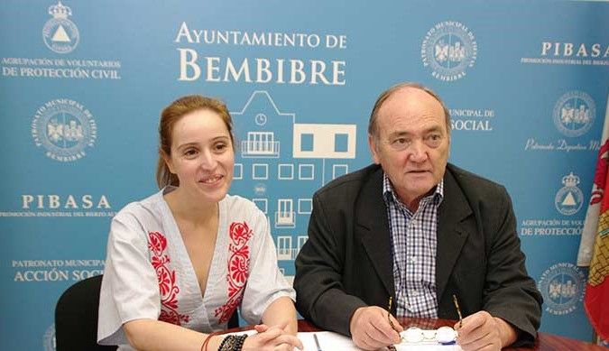 Laura Álvarez al lado de Manuel Otero cuando este era regidor y ella concejala de Cultura.