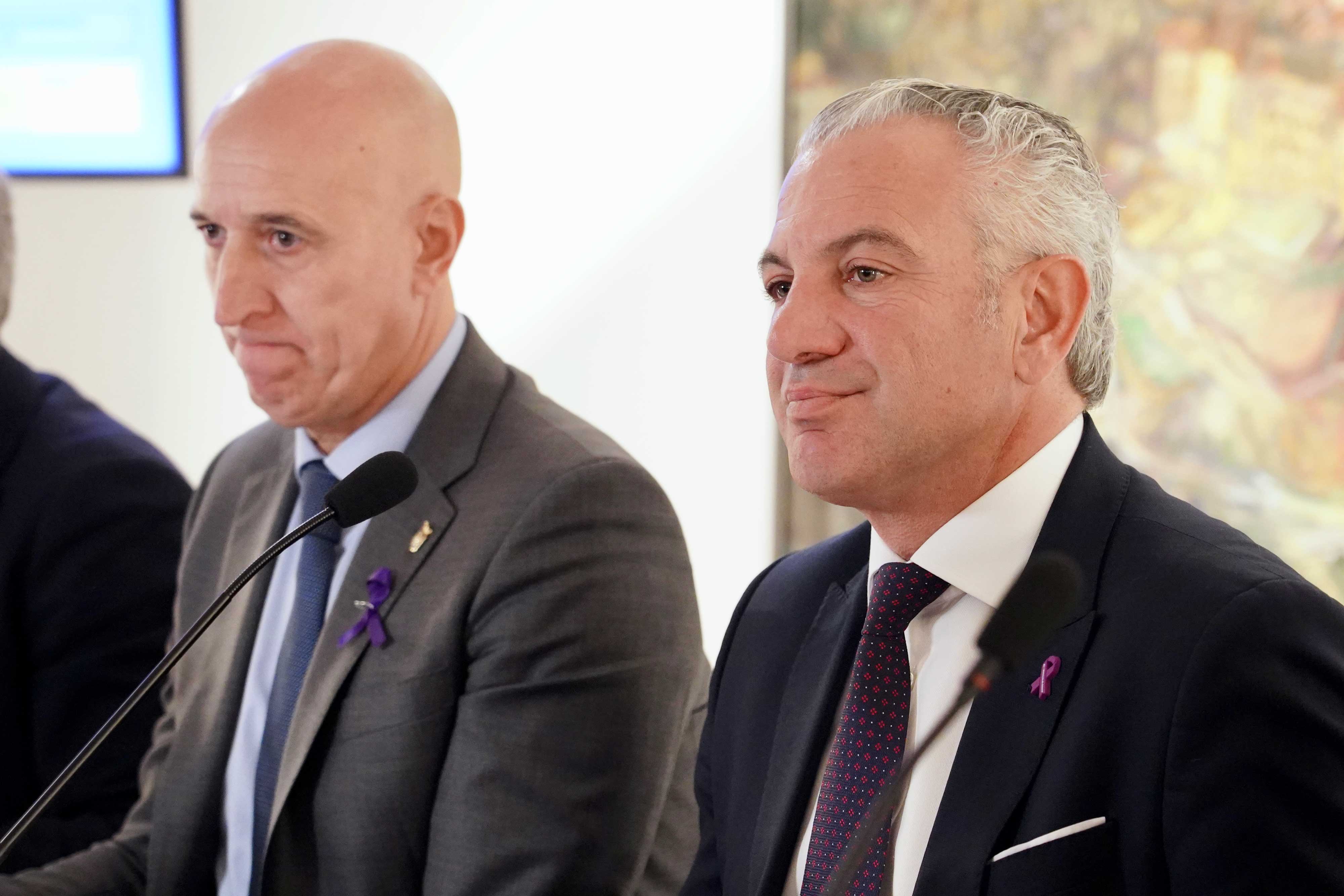 El alcalde, José Antonio Diez, y el delegado del Gobierno, Nicanor Sen, en un acto en León en noviembre. | CAMPILLO (ICAL)
