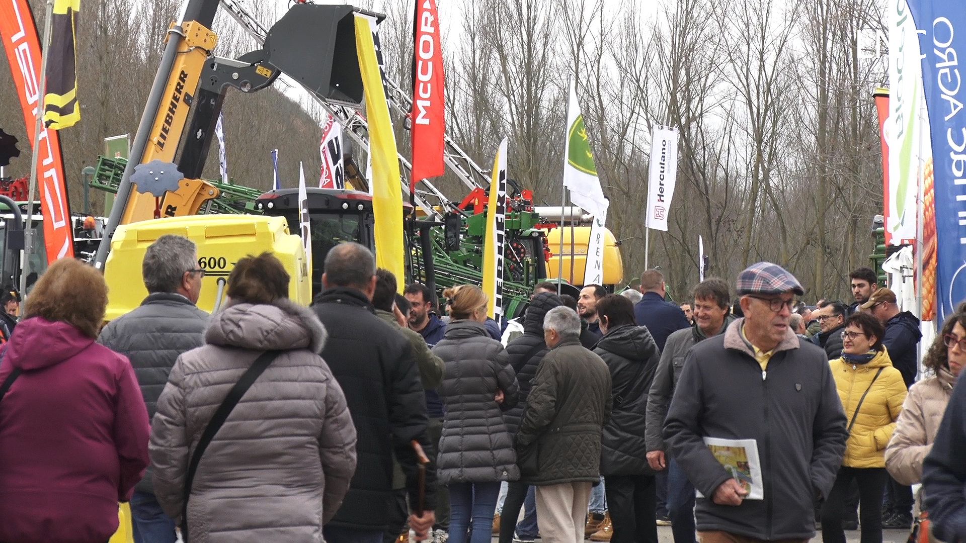 La Feria de Febrero "con mucho futuro por delante" arranca su 104 edición con miles de vistantes