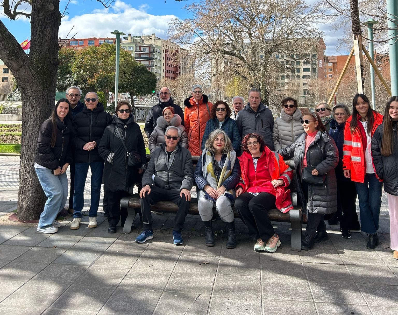 Imagen de los participantes en el paseo saludable organizado en el marco de la jornada. | LNC