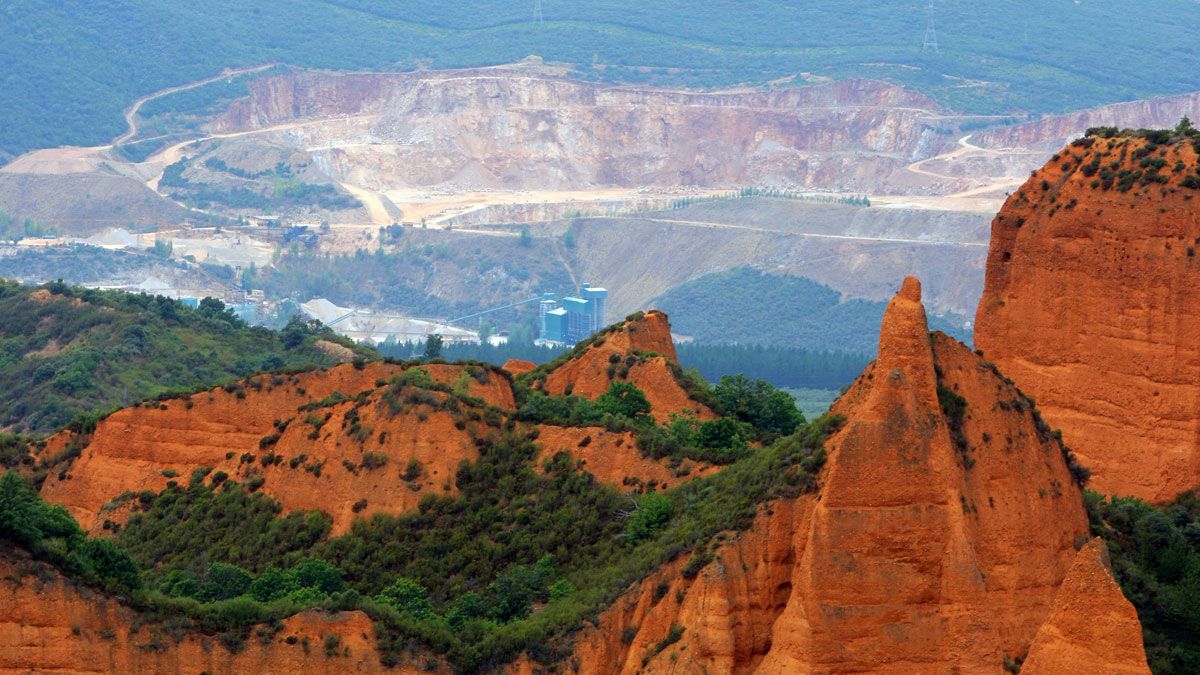Cantera de Catisa, en el entorno de Las Médulas, en el paraje conocido como Peña del Rego. | Ical