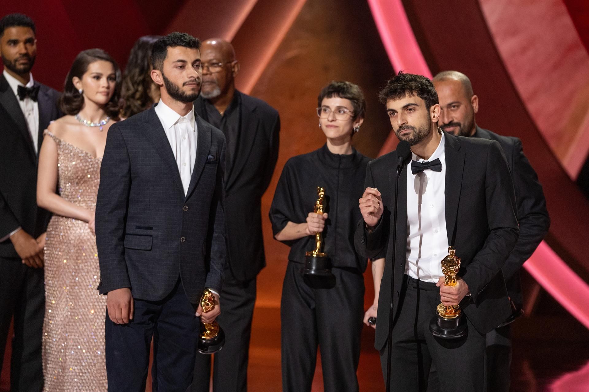 Hamdan Ballal, durante la recepción de su Oscar.